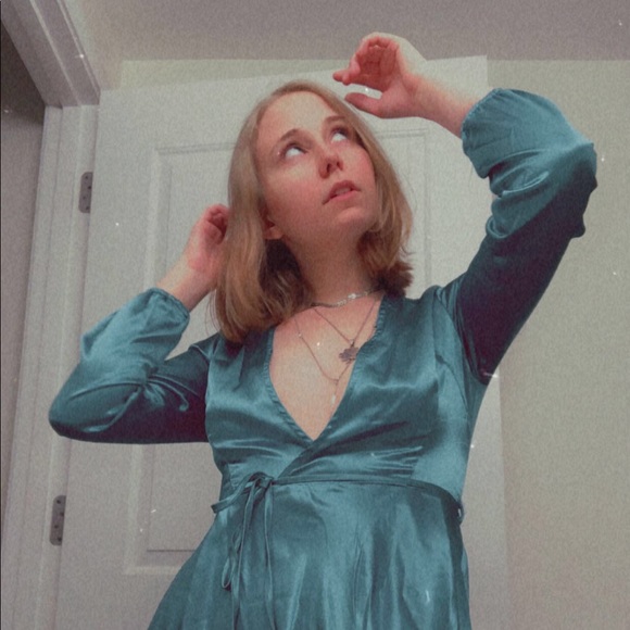 Meet your Posher, Haley - Picture 5 of 15